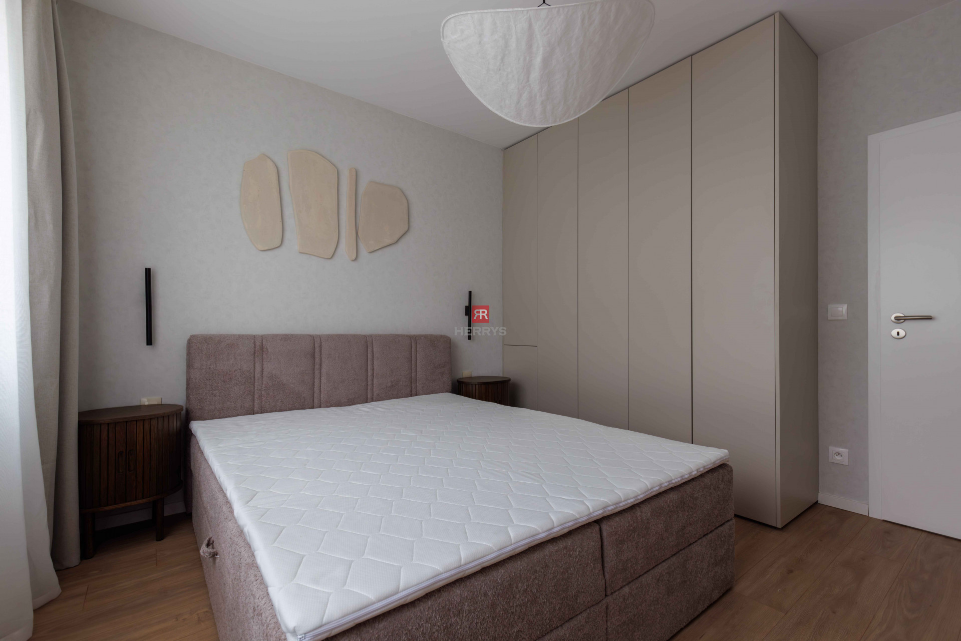 HERRYS - Na prenájom nadštandardne zariadený a klimatizovaný 2-izbový byt v Ovocných Sadoch