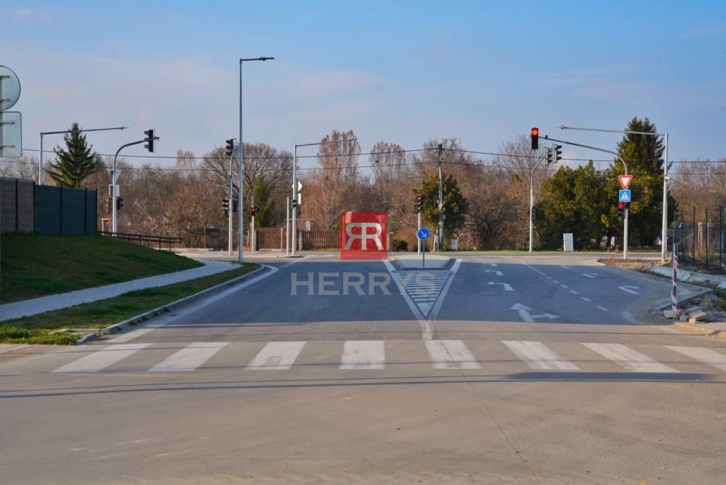 HERRYS - Na predaj stavebný pozemok v obci Ivanka pri Dunaji