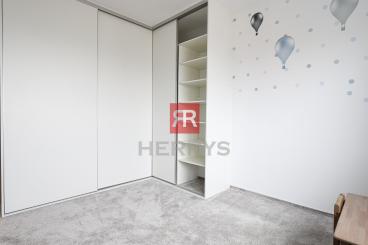 HERRYS - For rent 4-room duplex with a large terrace, with the possibility of having a dog