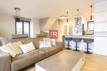HERRYS - For rent 4-room duplex with a large terrace, with the possibility of having a dog