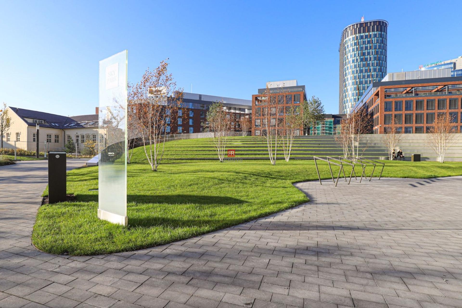 HERRYS – For rent 1 bedroom flat with parking place in project Sky Park
