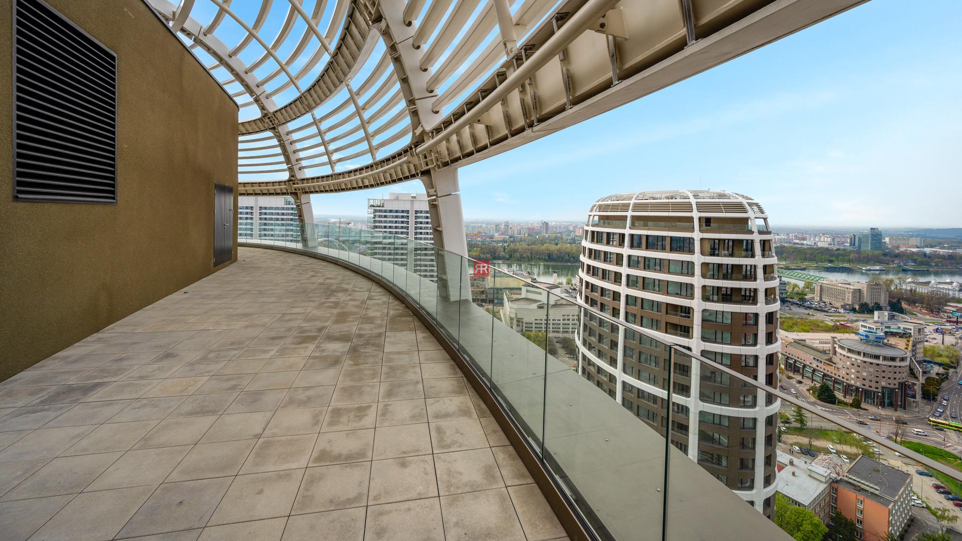 HERRYS – For rent 1 bedroom flat with parking place in project Sky Park