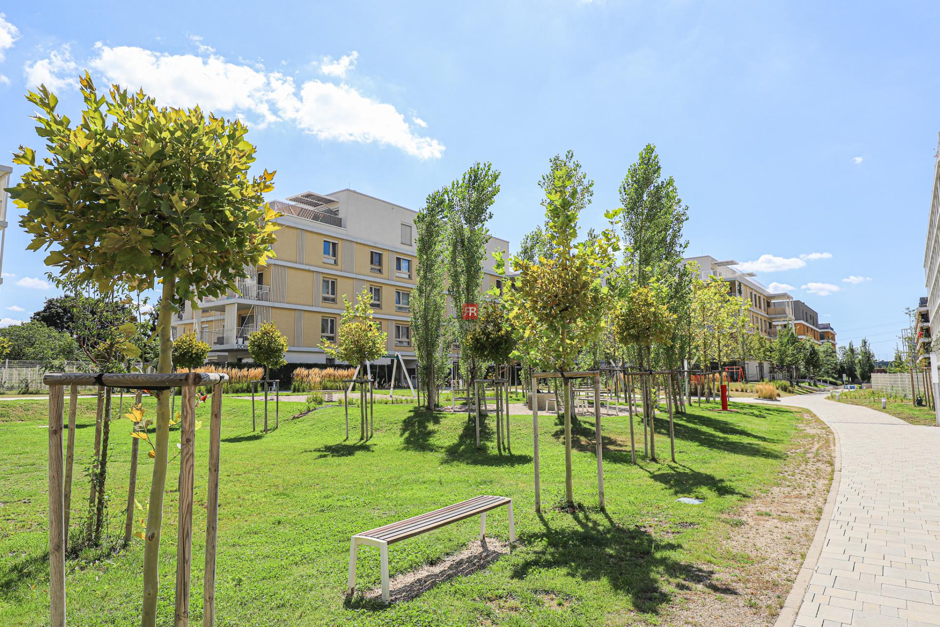 HERRYS - Na prenájom zariadený 2-izbový apartmán s parkovaním v cene, v&nbsp;projekte&nbsp;NOVÝ RUŽINOV