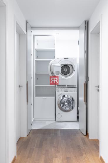 HERRYS – Na predaj luxusný 4-izbový byt s terasou, 2 balkónmi a parkovaním v Rezidencii Sokolská