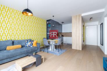 HERRYS - Na predaj kompletne zariadený 2-izbový byt s garážou v projekte Blumental