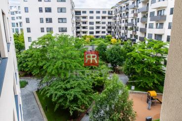 HERRYS - Na predaj kompletne zariadený 2-izbový byt s garážou v projekte Blumental