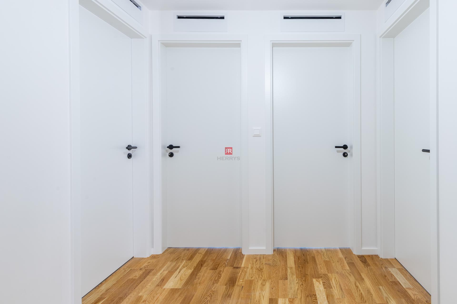 HERRYS – For sale modern 2 room apartment in the completed METROPOLIS project