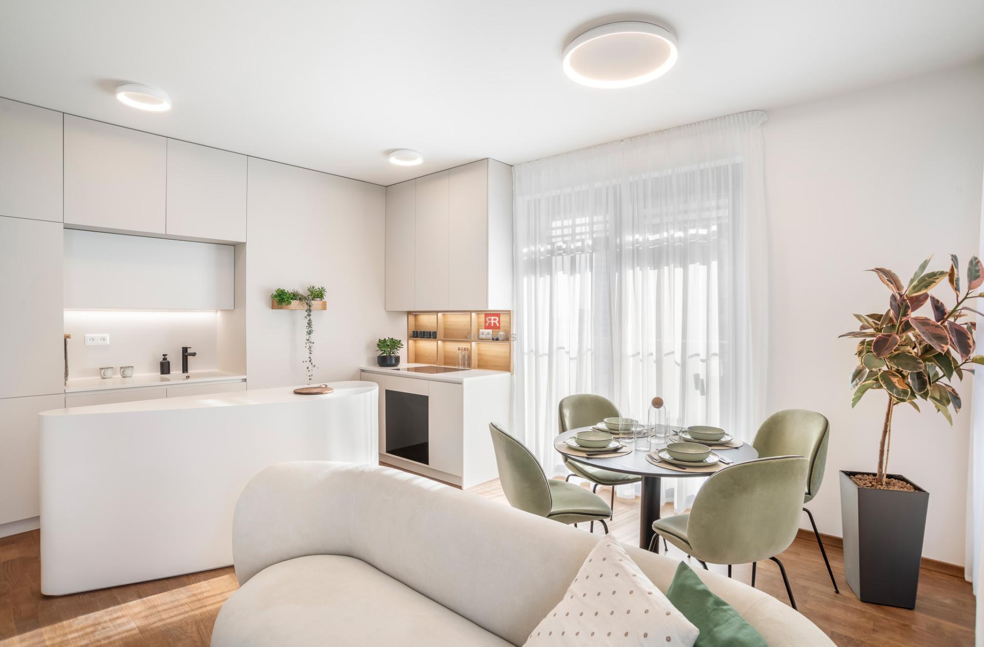 HERRYS exclusively offers for sale a 3-room apartment in the METROPOLIS project – this could be your new home!
