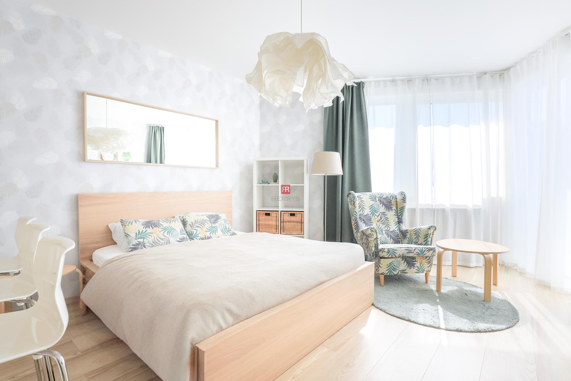 HERRYS - For rent 1-bedroom apartment with parking space in new building Stein