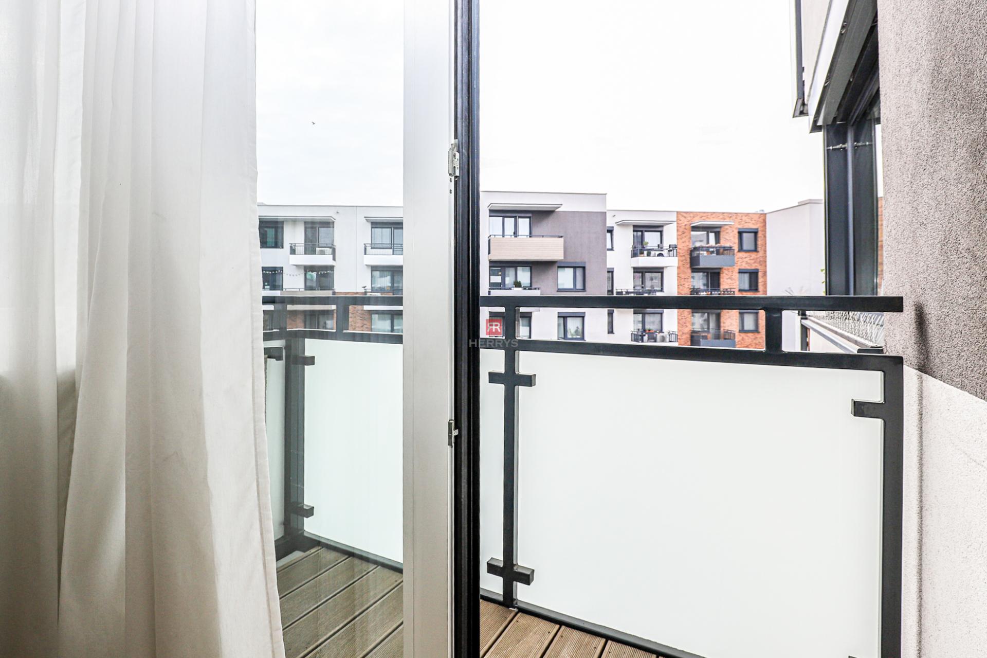 HERRYS - For rent 1-bedroom apartment with parking space in new building Stein
