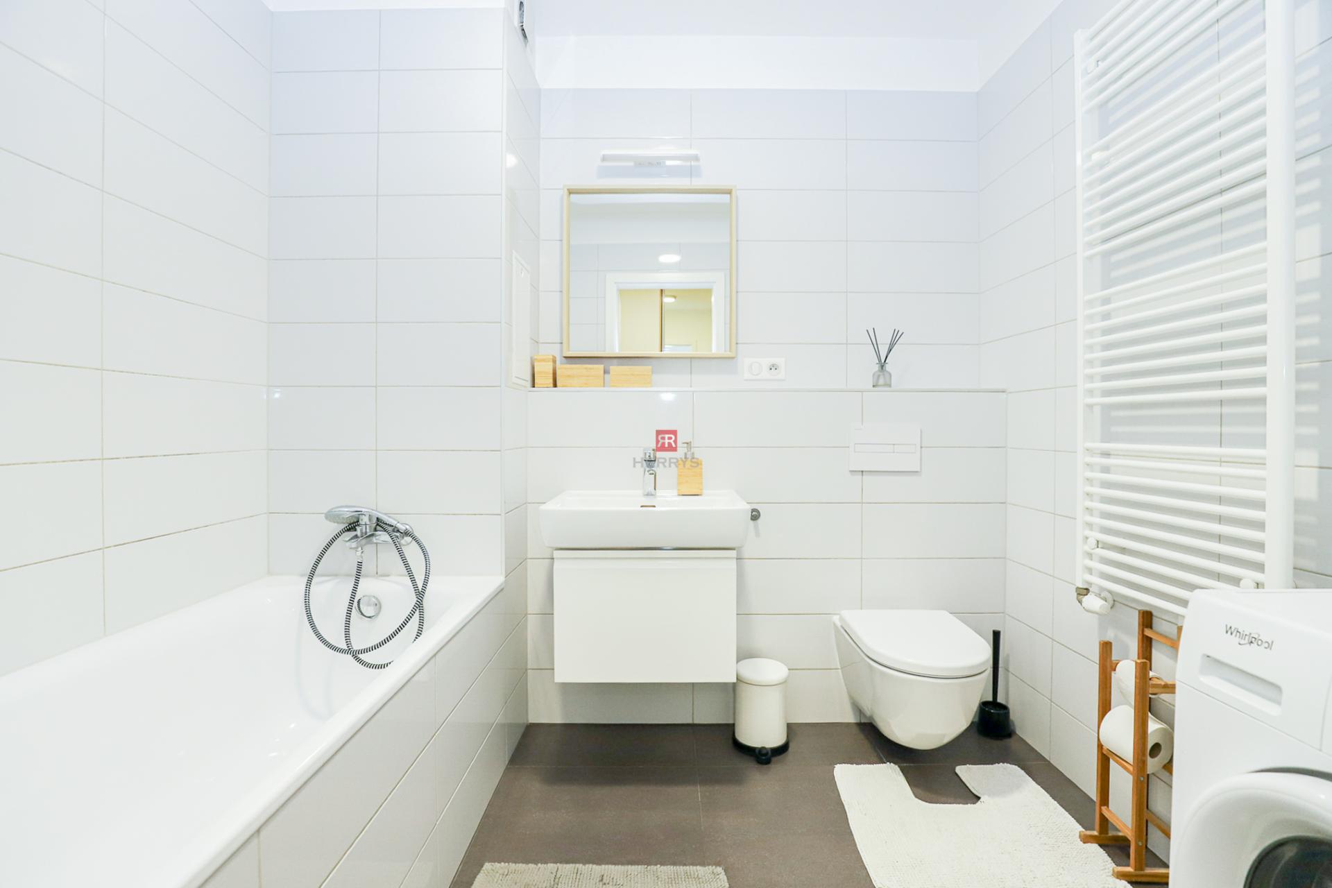 HERRYS - For rent 1-bedroom apartment with parking space in new building Stein