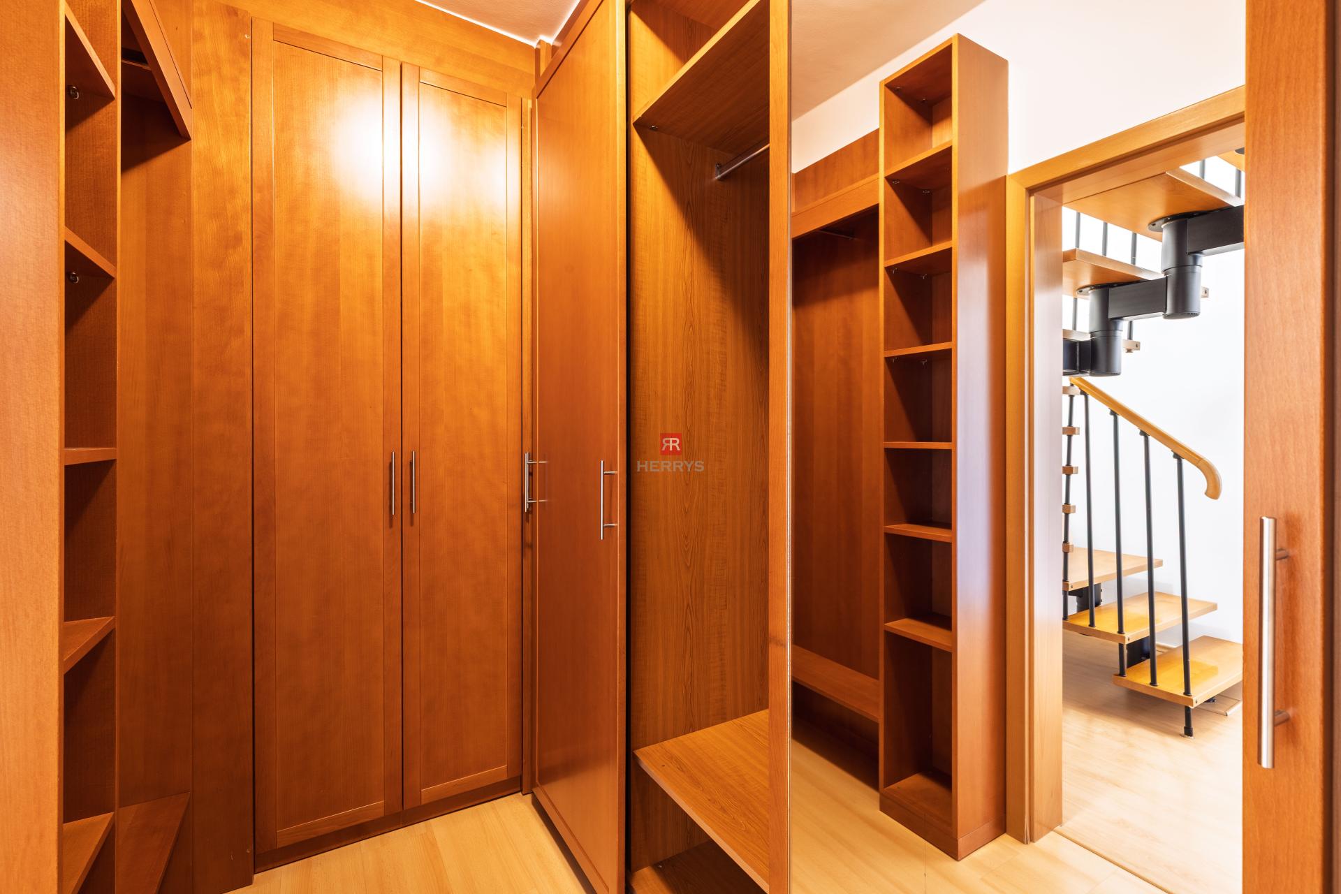 HERRYS - Na predaj výnimočný 5-izbový byt v krásnej lokalite pri Horskom parku