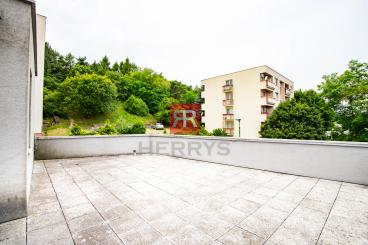 HERRYS - Na prenájom svetlý a priestranný 5 izbový rodinný dom s peknou záhradkou pri British School