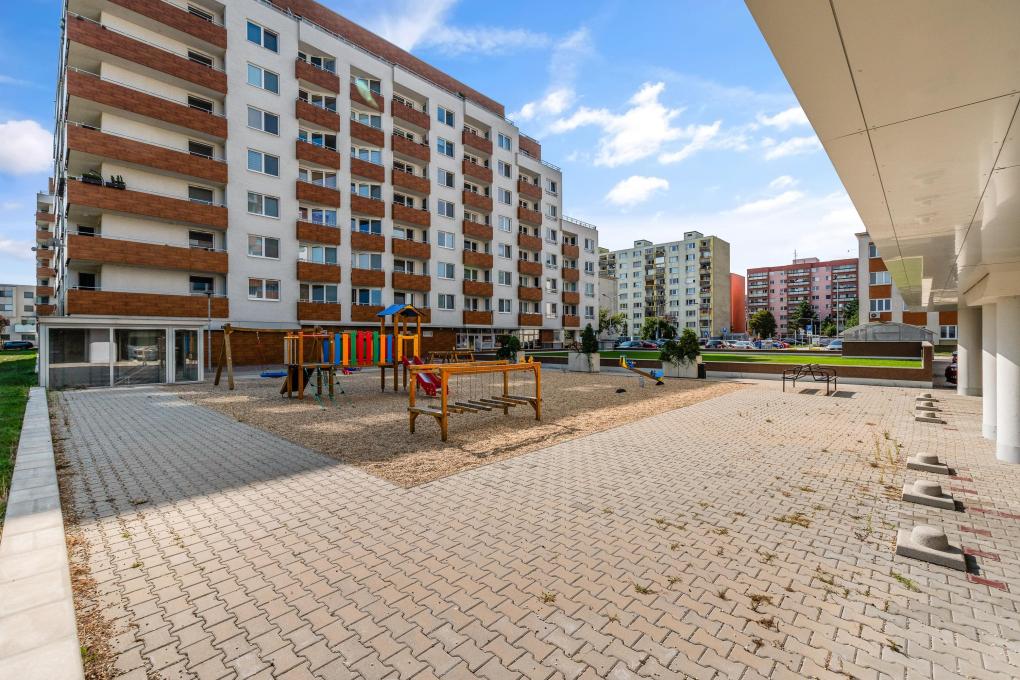 HERRYS - Na predaj garážové státie v projekte Nobelova