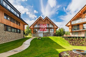 HERRYS - Na predaj luxusný 3 izbový apartmán vo výnimočnej lokalite v Tatranskej Lomnici