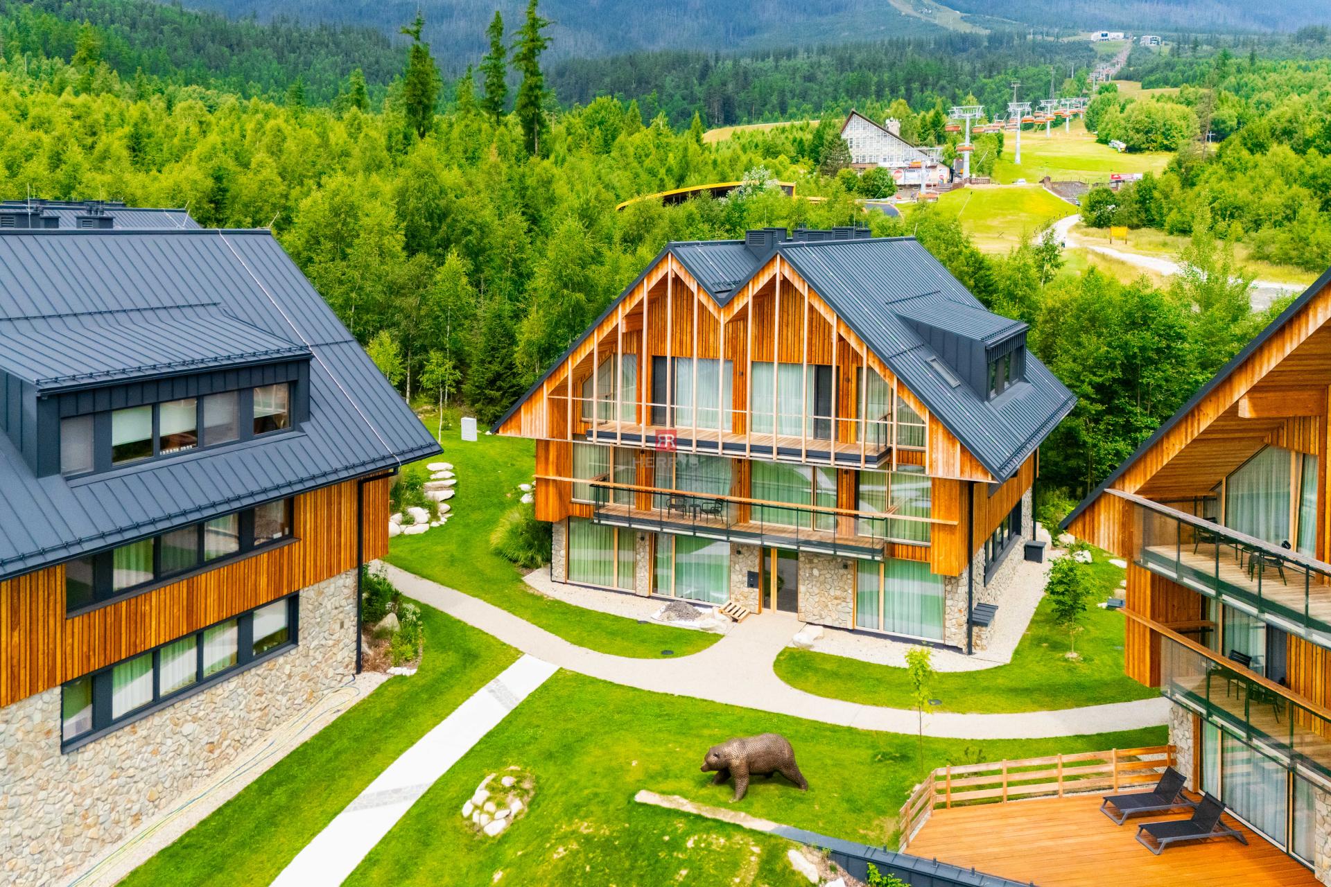 HERRYS - For sale a luxurious 3-room apartment in an exceptional location in Tatranská Lomnica