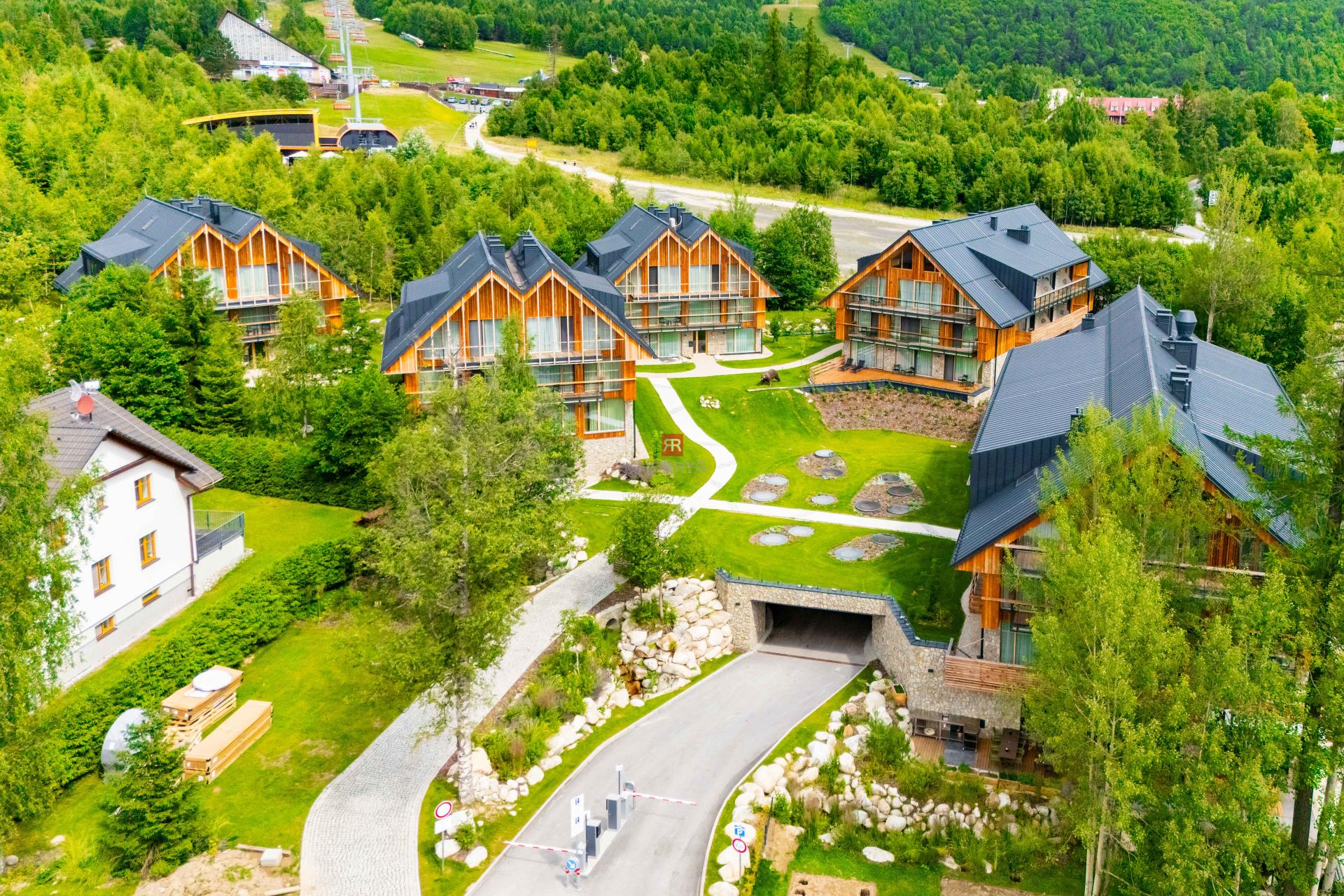 HERRYS - For sale a luxurious 3-room apartment in an exceptional location in Tatranská Lomnica