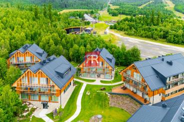 HERRYS - Na predaj luxusný 3 izbový apartmán vo výnimočnej lokalite v Tatranskej Lomnici