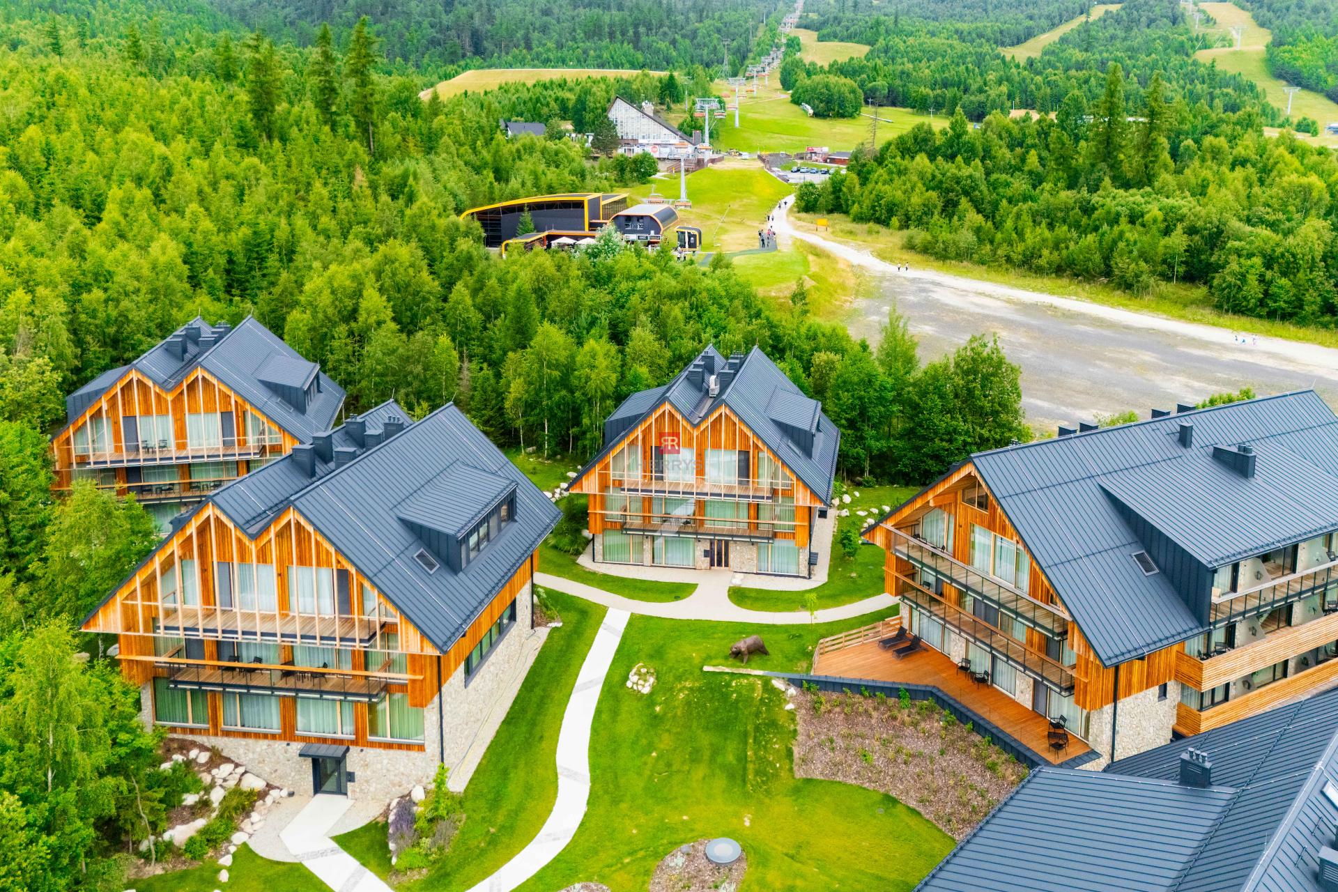 HERRYS - For sale a luxurious 3-room apartment in an exceptional location in Tatranská Lomnica