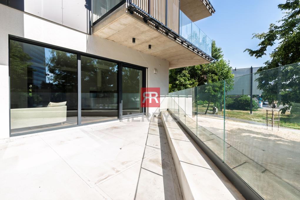 HERRYS – For sale spacious 2-room apartment in premium standard, project K Železnej studienke