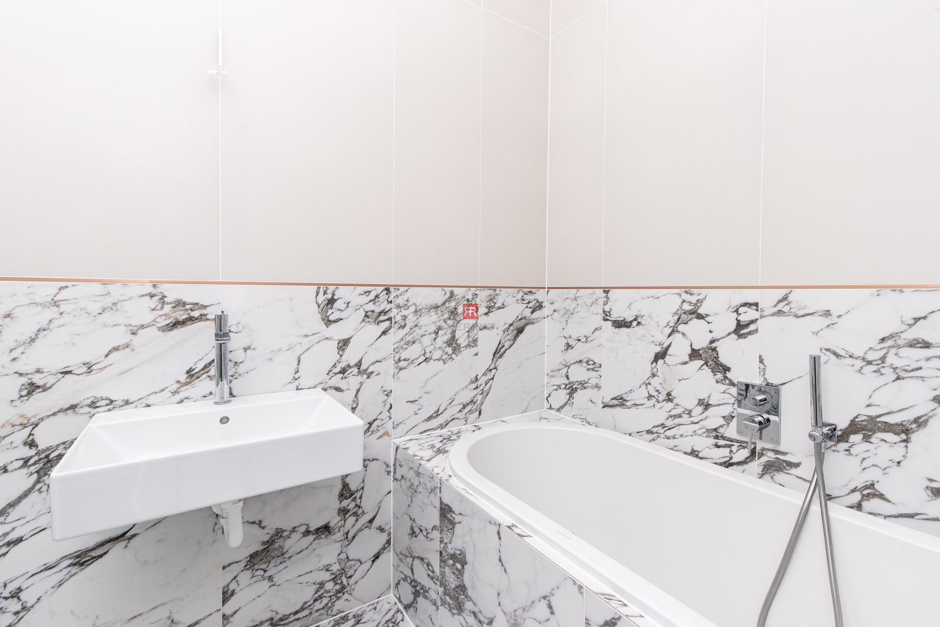 HERRYS – For sale spacious 2-room apartment in premium standard, project K Železnej studienke