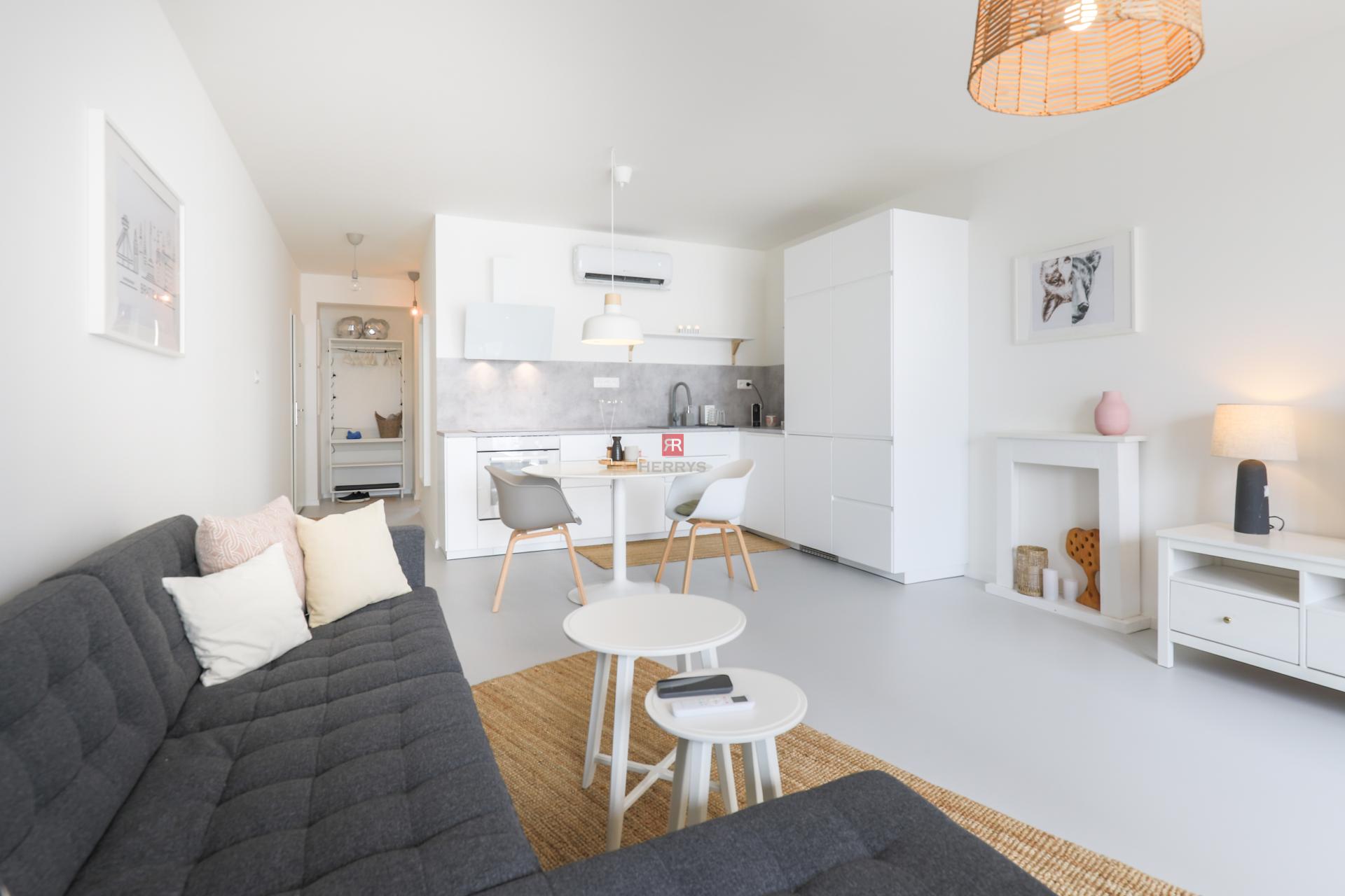 HERRYS - For rent 2-room fully furnished apartment in the Kopčianska project