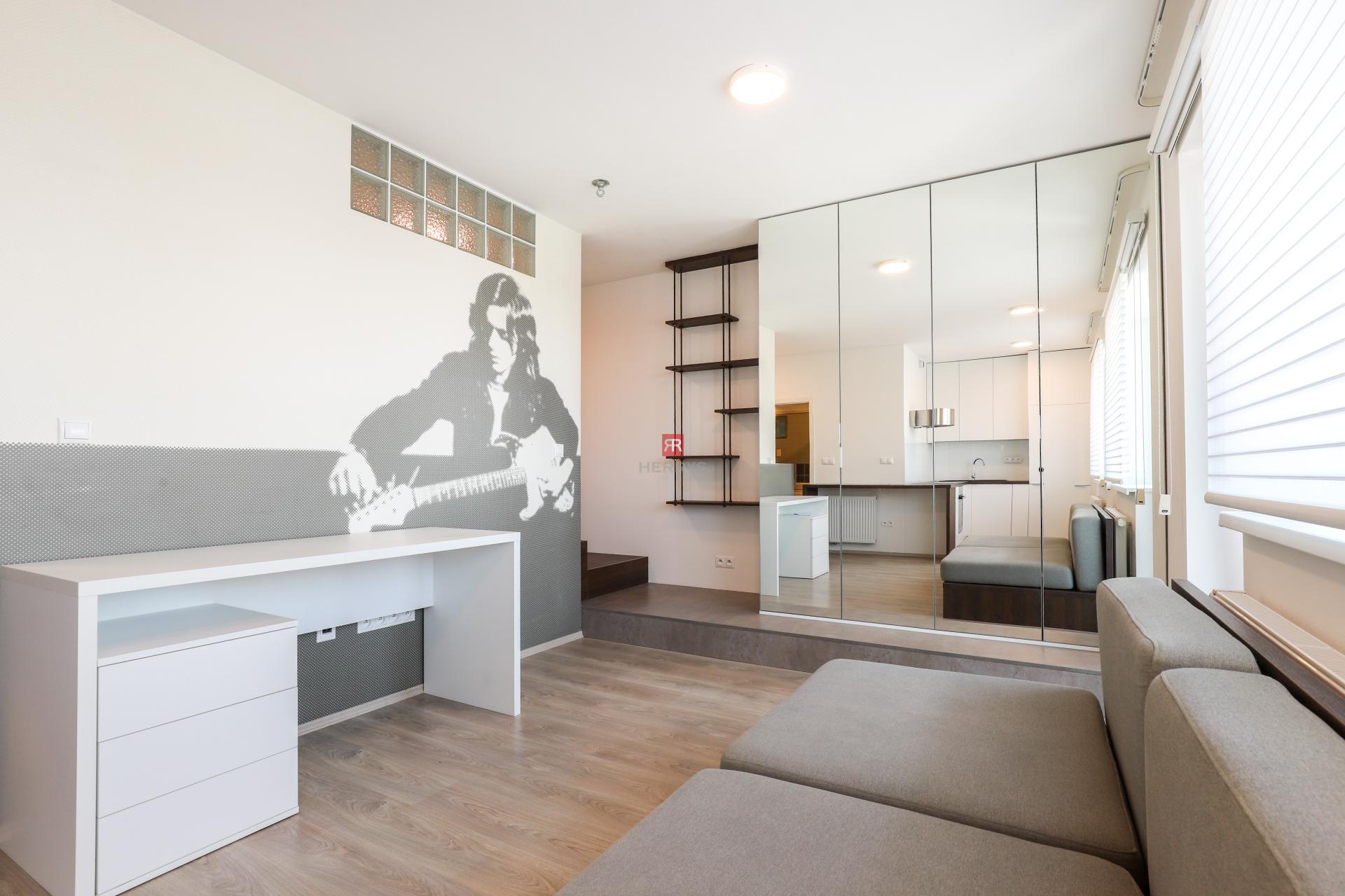 HERRYS - For rent a pleasant 1.5-room apartment near the Little Carpathians