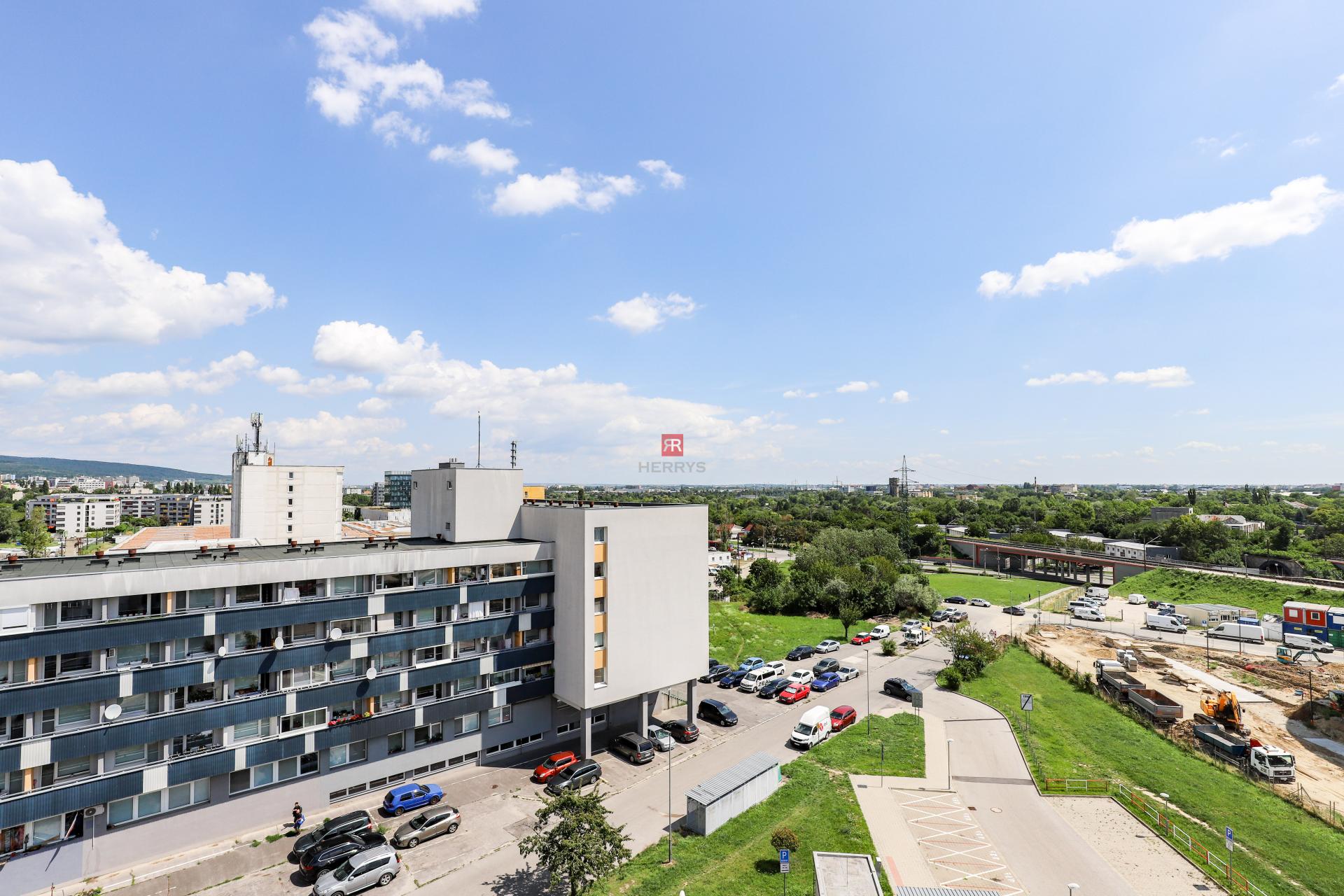 HERRYS - For rent a pleasant 1.5-room apartment near the Little Carpathians