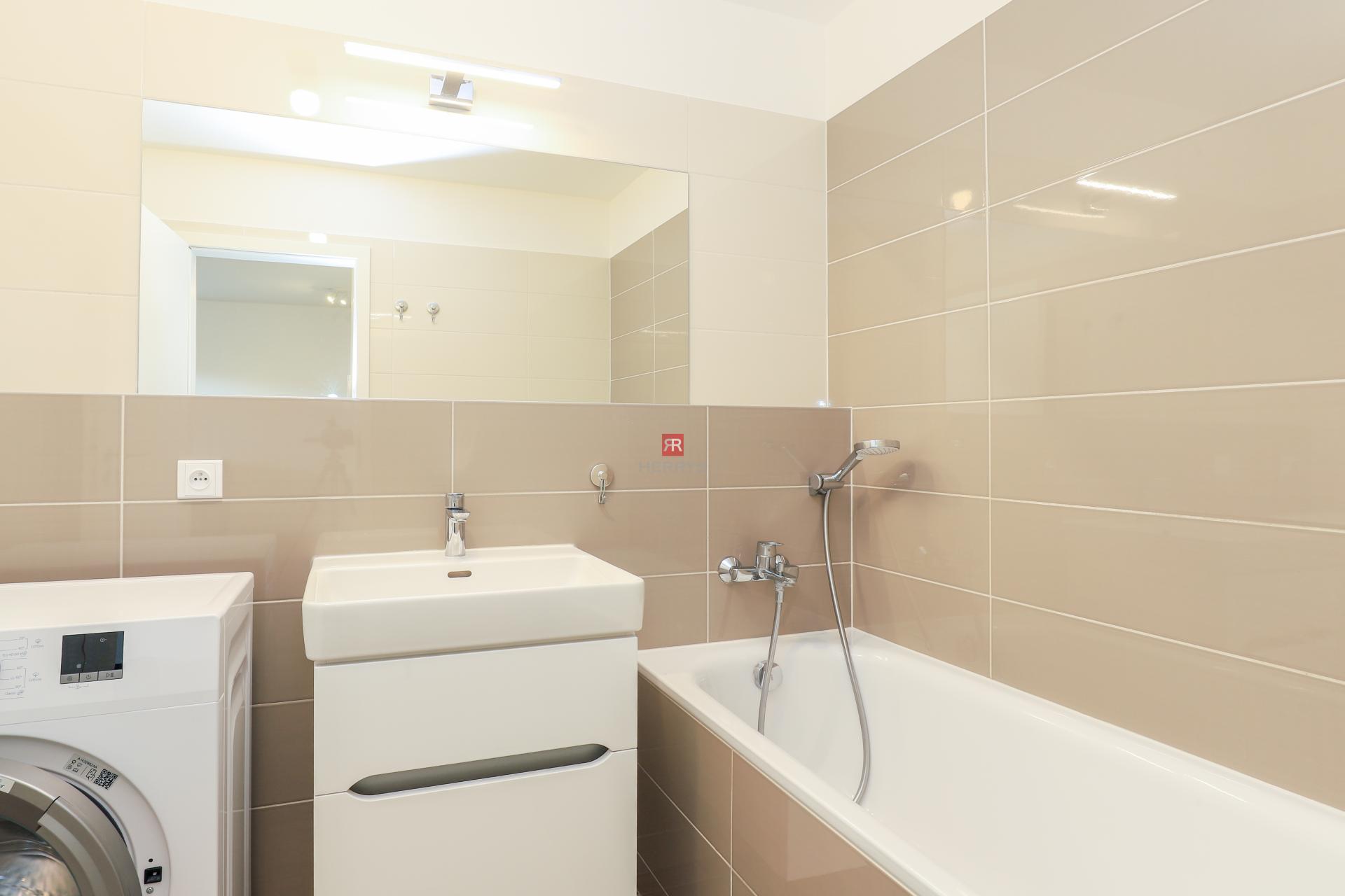 HERRYS - For sale, 2-room apartment with a spacious loggia in the Tehelné pole project.