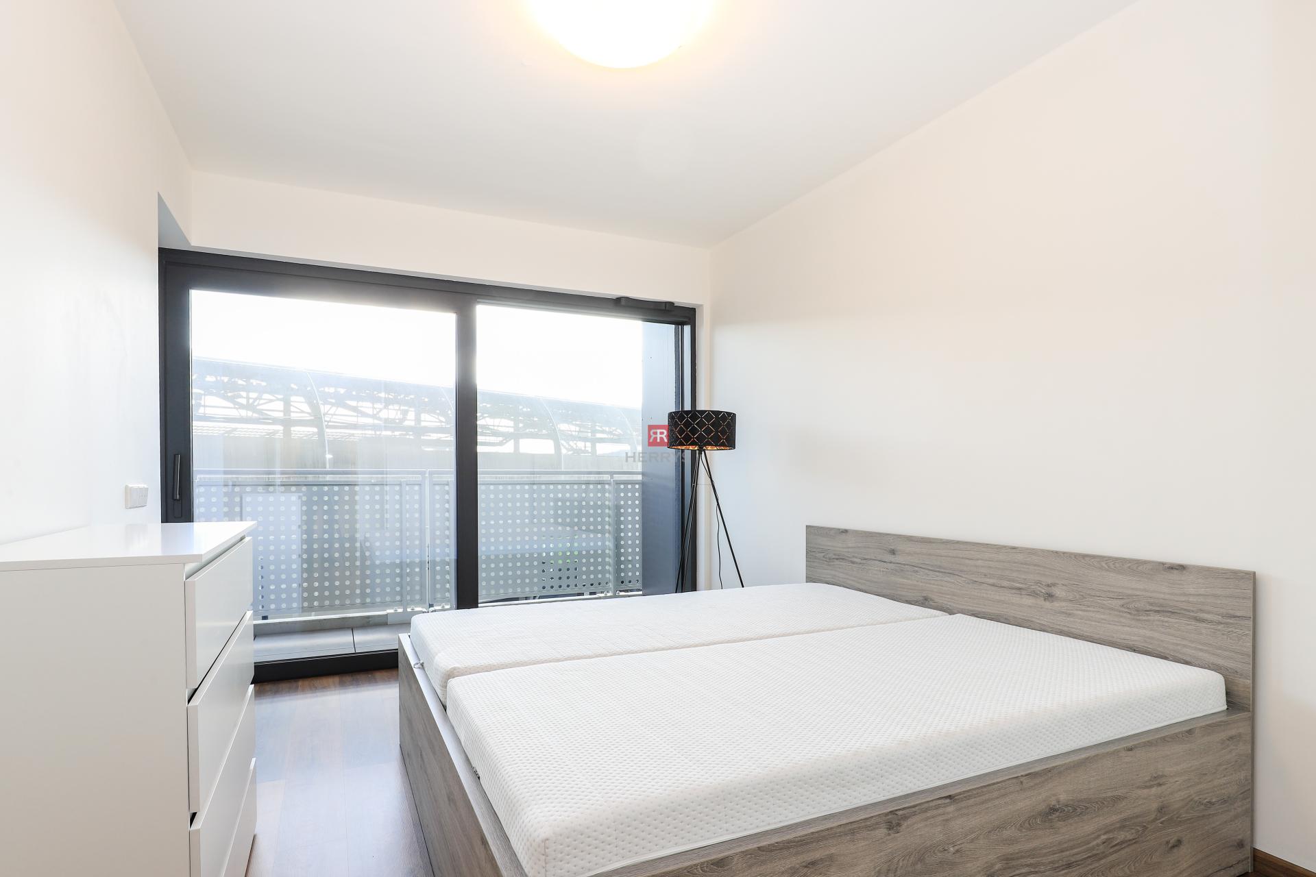 HERRYS - For sale, 2-room apartment with a spacious loggia in the Tehelné pole project.