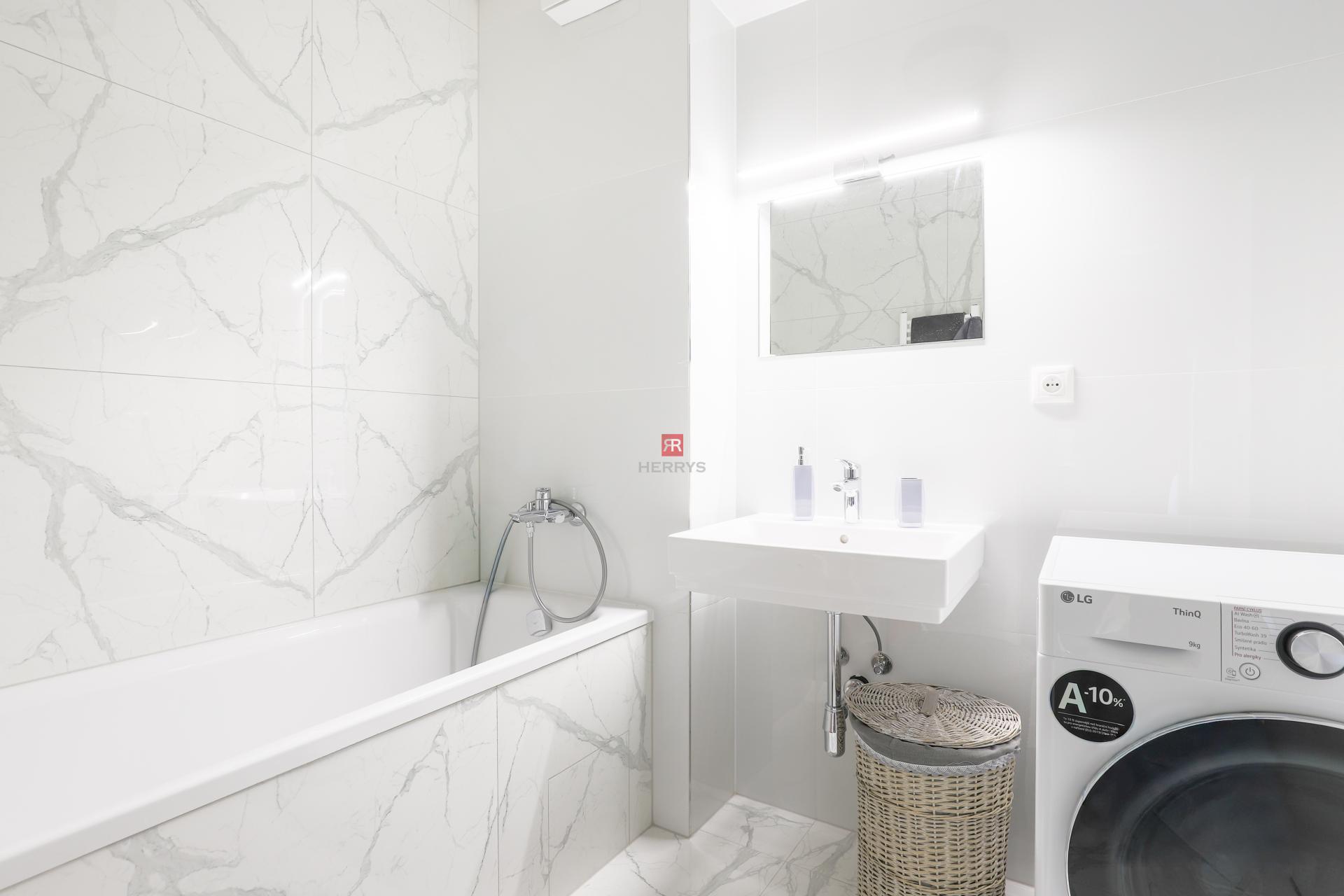 HERRYS - rent 3-room apartment in the new Noemis building, never occupied, with two parking spaces