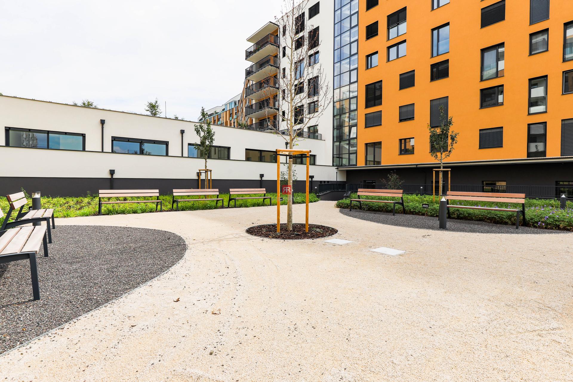 HERRYS - Na prenájom luxusný 3i byt v novostavbe GREEN ATRIUM