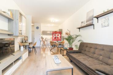 HERRYS - For rent 2-room air-conditioned apartment in a new building with easy parking