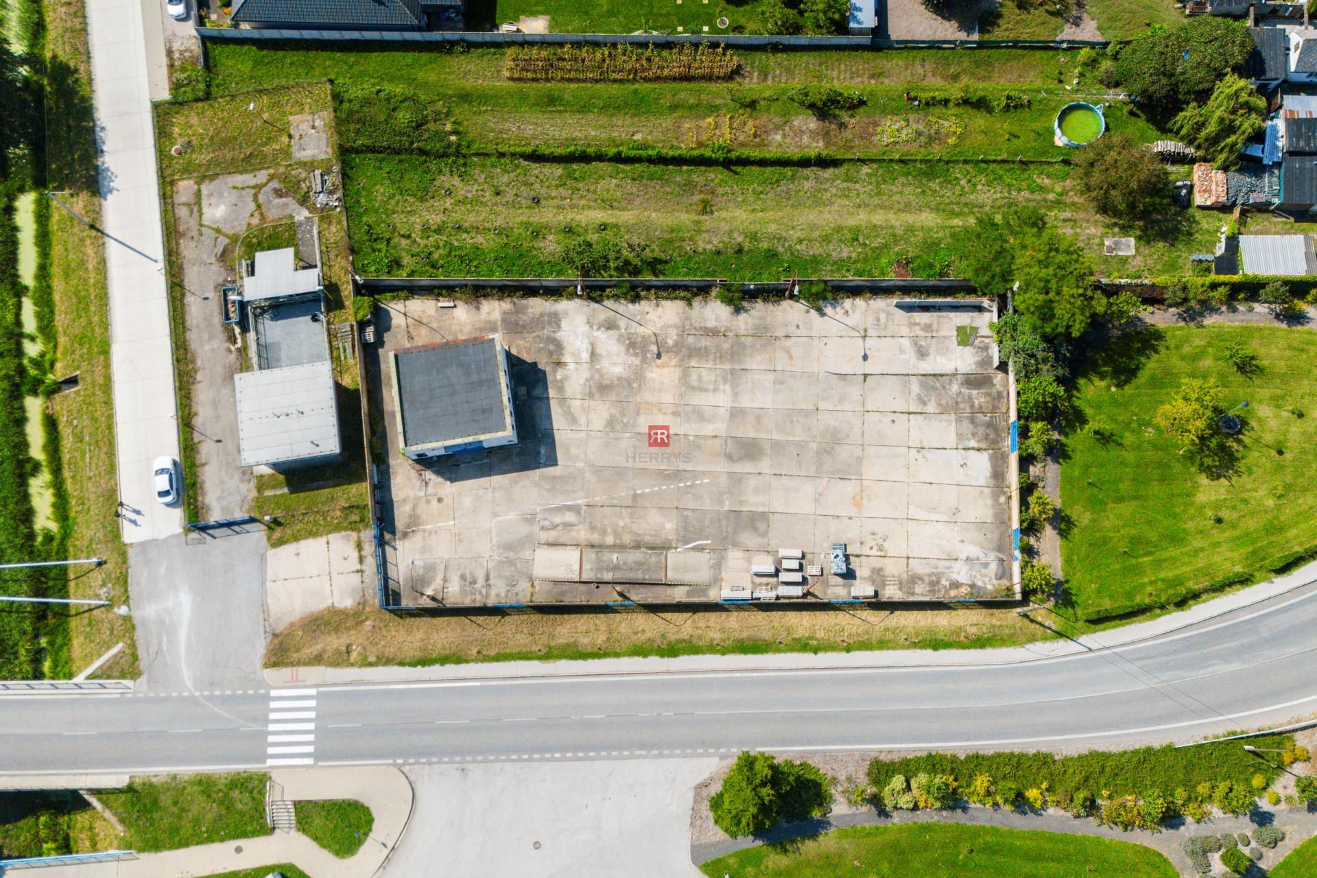 HERRYS - land for civic amenities for sale
