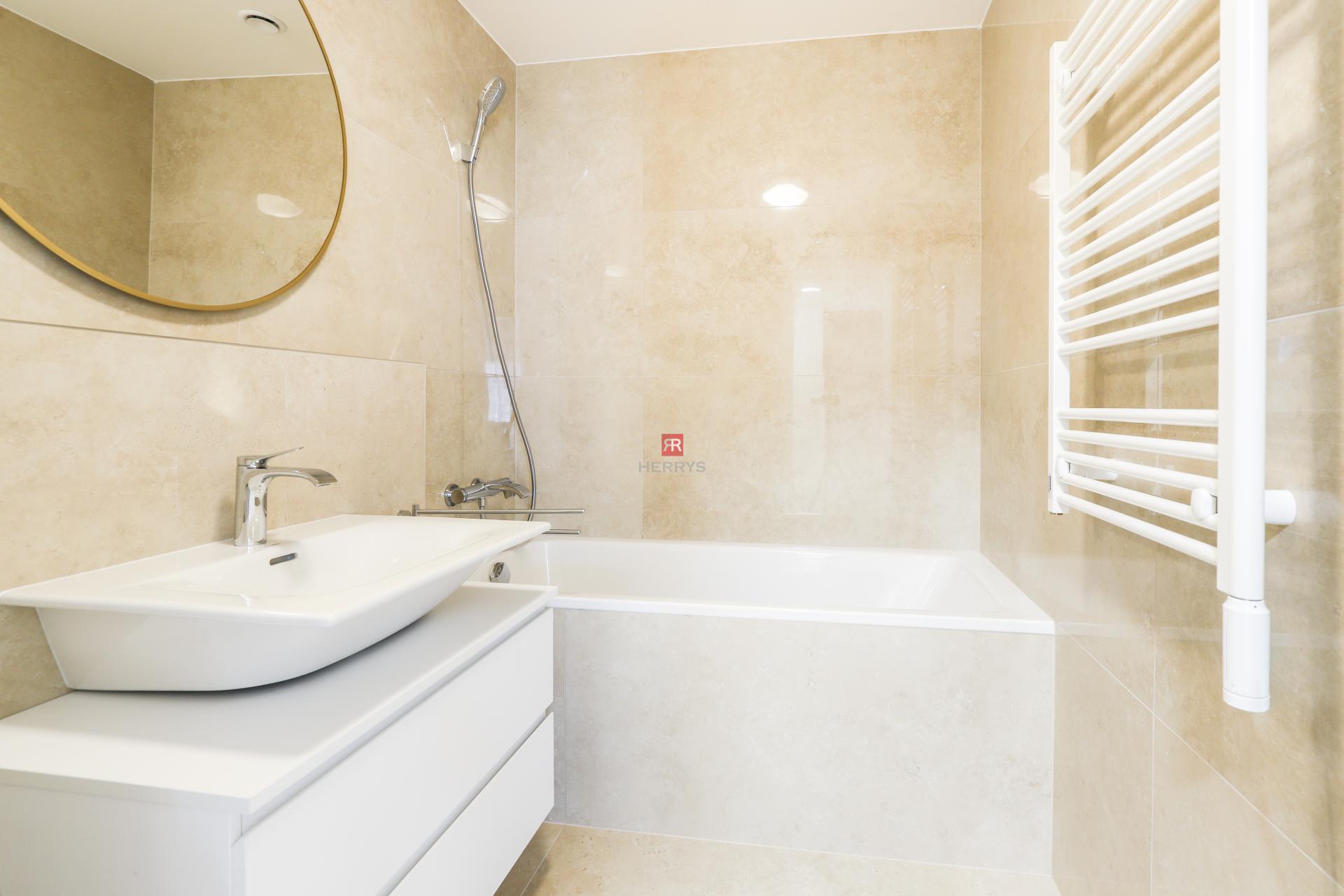 HERRYS - Na prenájom krásny úplne nový 3-izbový kompletne zariadený apartmán v novostavbe Metropolis