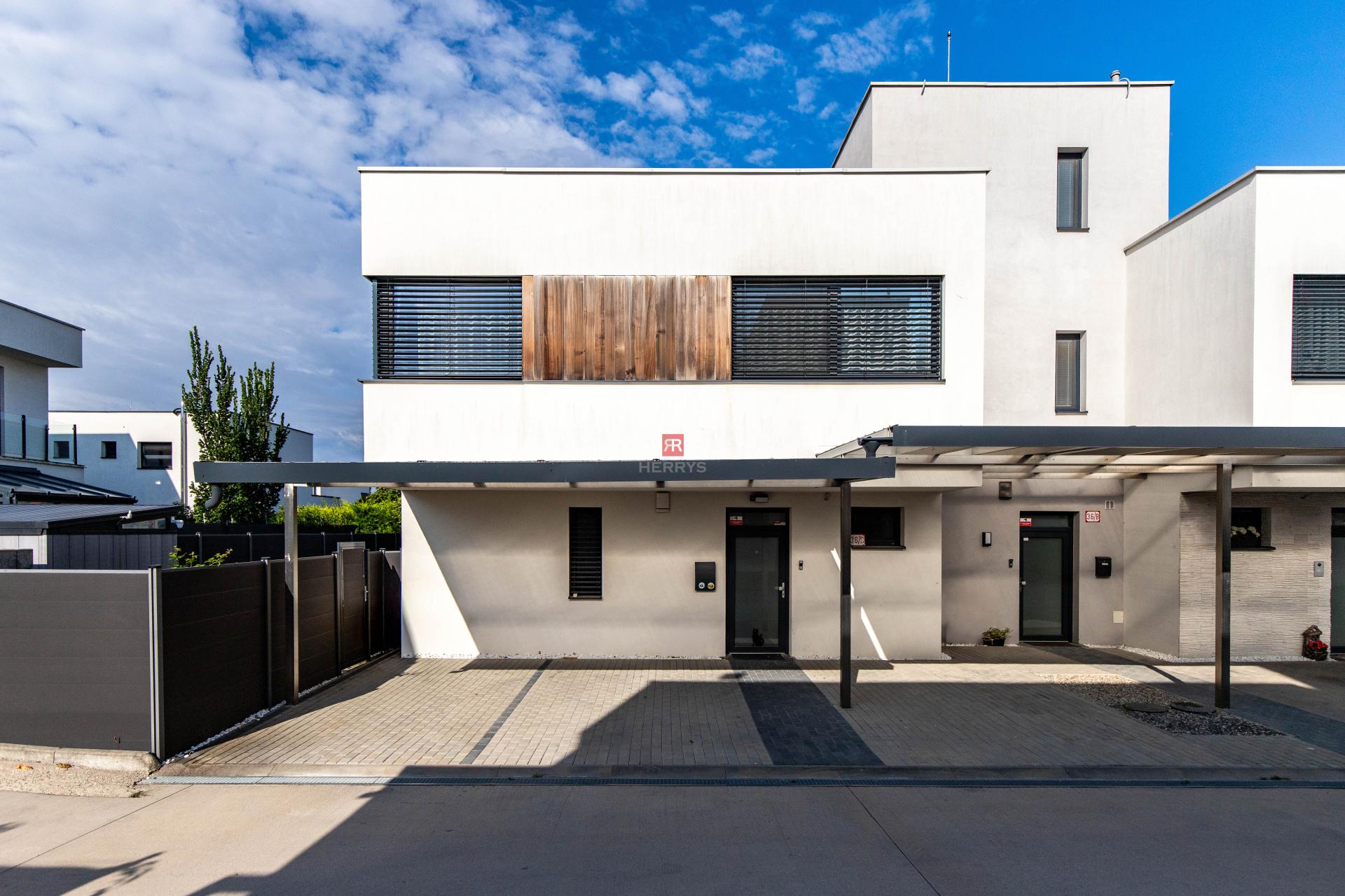 HERRYS – For sale: Exceptional new build, 4-room house in Záhorská Bystrica