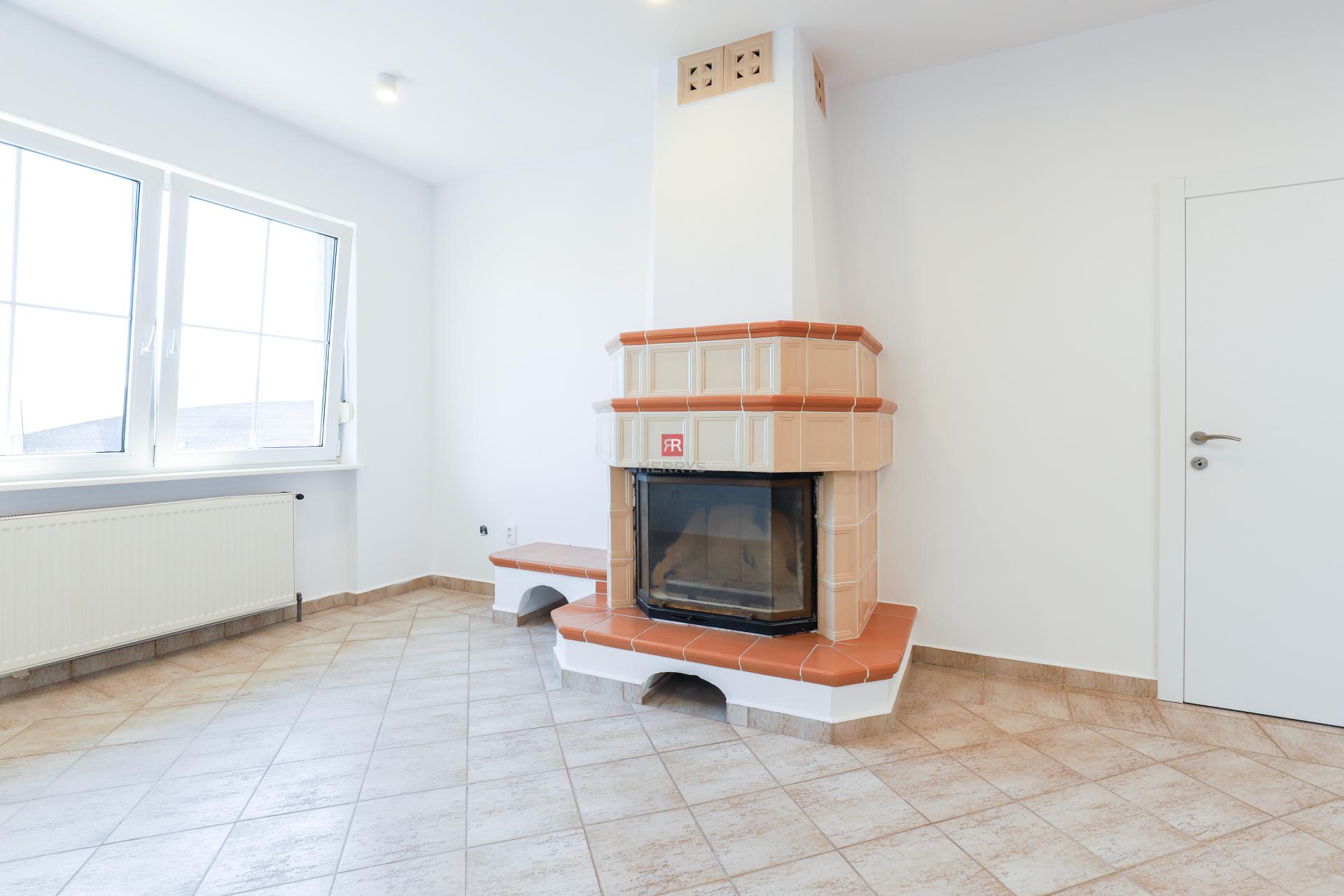 HERRYS - Na prenájom zrekonštruovaný &nbsp;4 izbový byt na lukratívnej adrese, Červeňova ulica