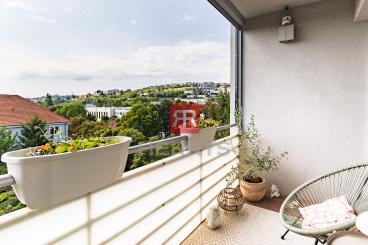 HERRYS - Stylish 2-room apartment for sale in the popular Nové Mesto district