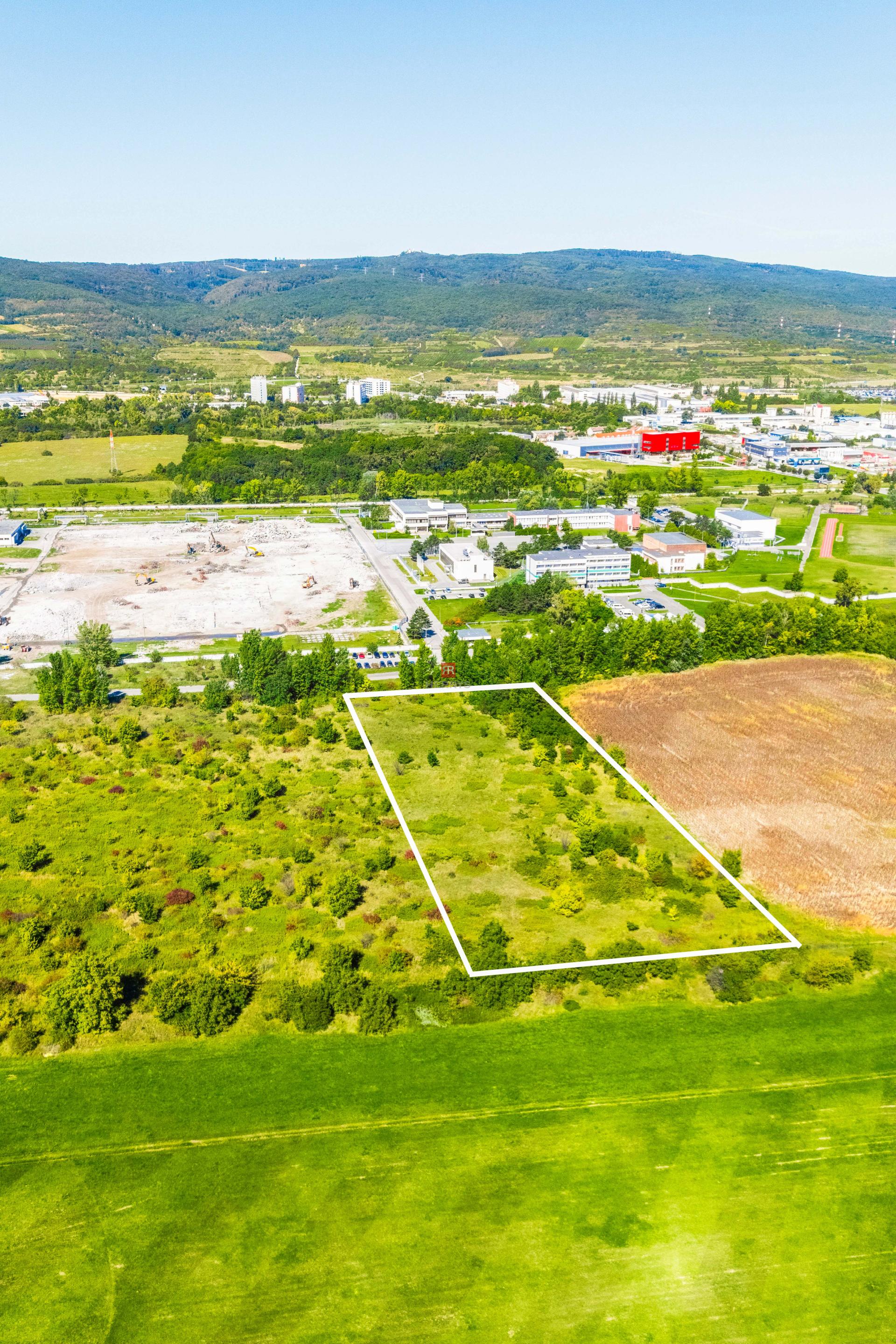 HERRYS - Land for sale for development, Regrútska - Vajnory