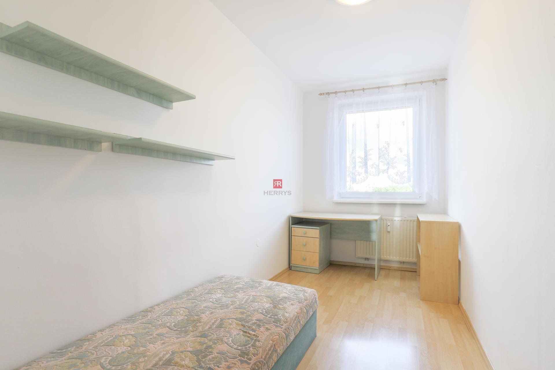 HERRYS - 4-room fully furnished apartment for rent