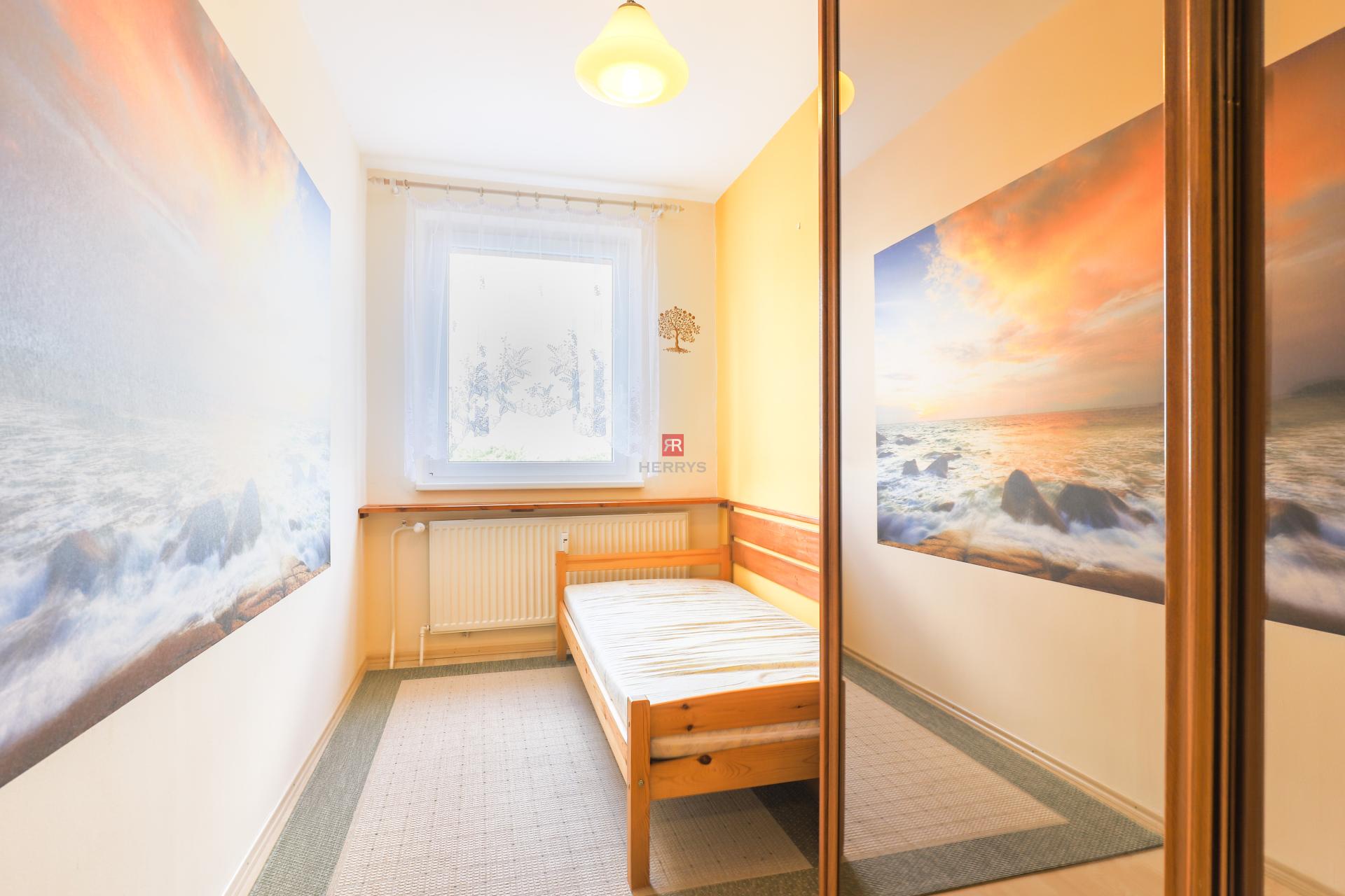 HERRYS - 4-room fully furnished apartment for rent