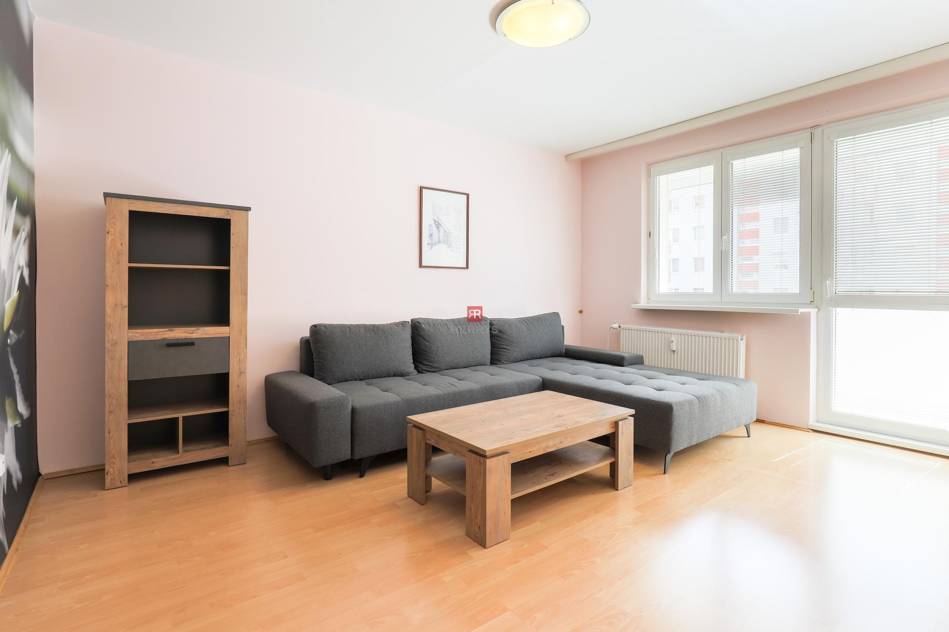 HERRYS - 4-room fully furnished apartment for rent