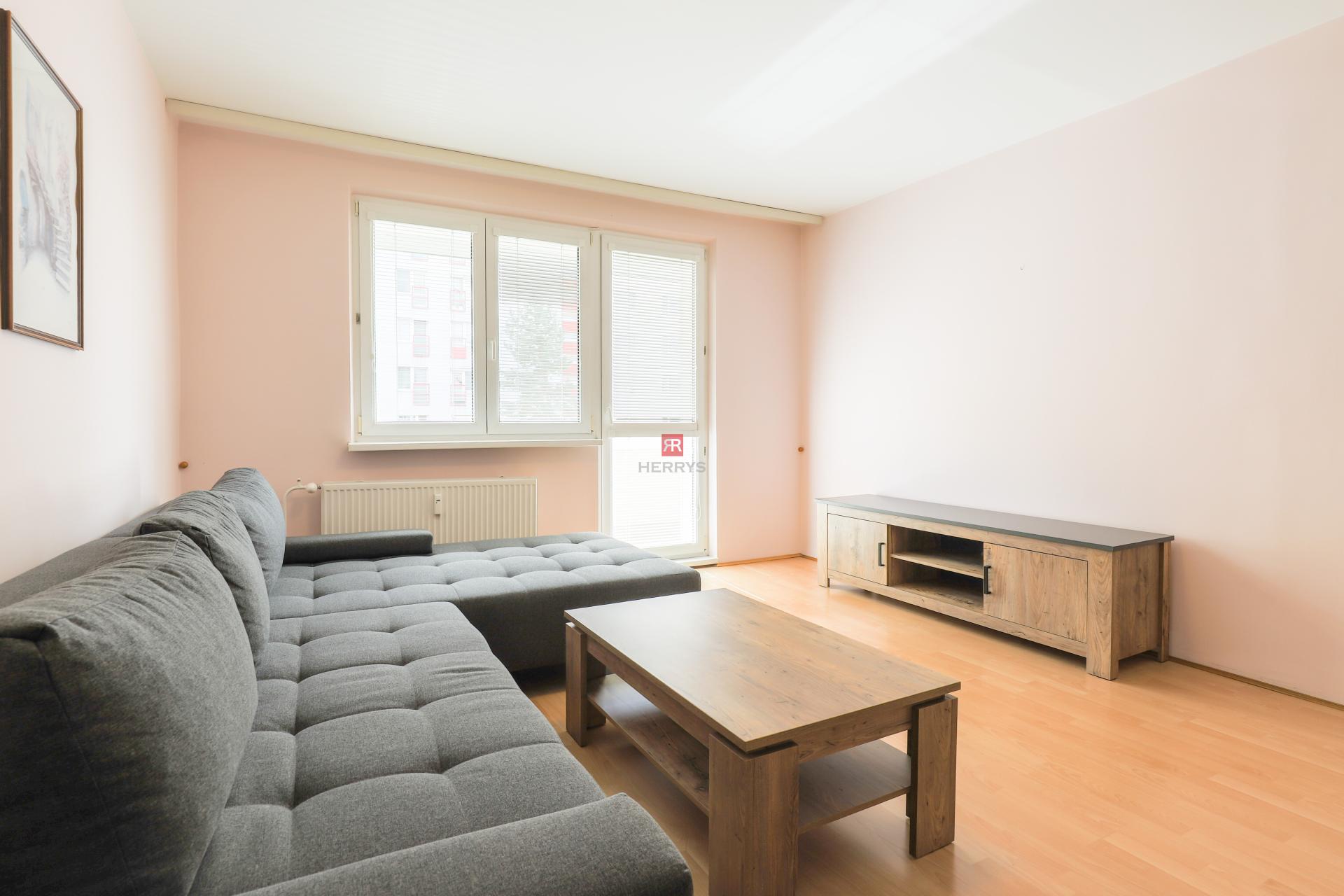 HERRYS - 4-room fully furnished apartment for rent