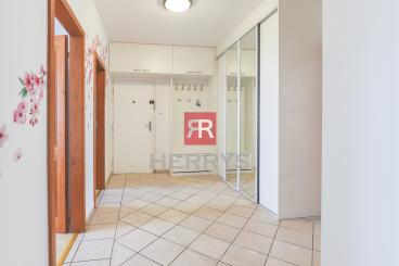 HERRYS - 4-room fully furnished apartment for rent