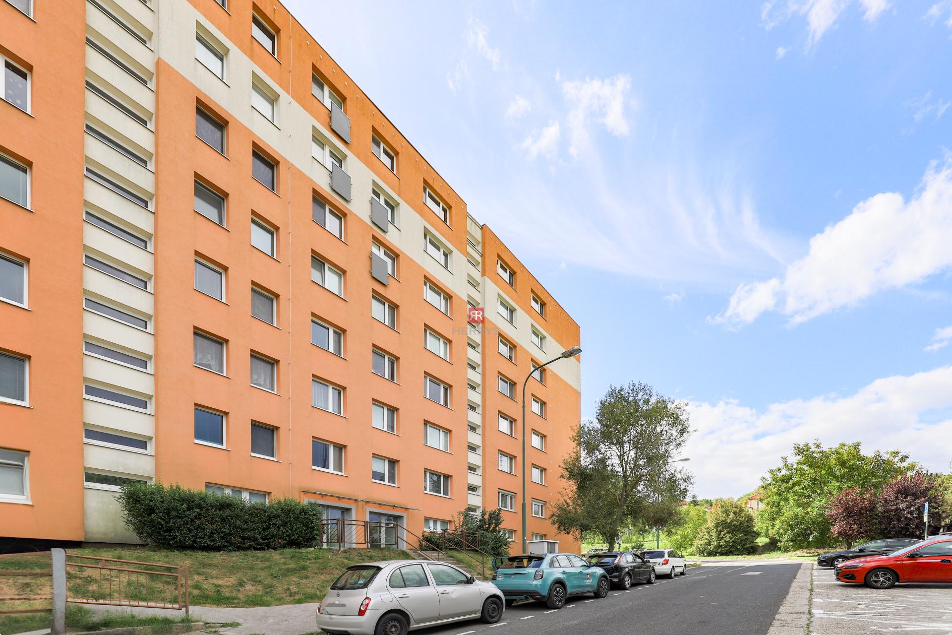 HERRYS - 4-room fully furnished apartment for rent