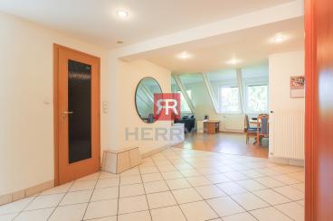 HERRYS - Na prenájom 5-izbový kompletne zariadený byt&nbsp;