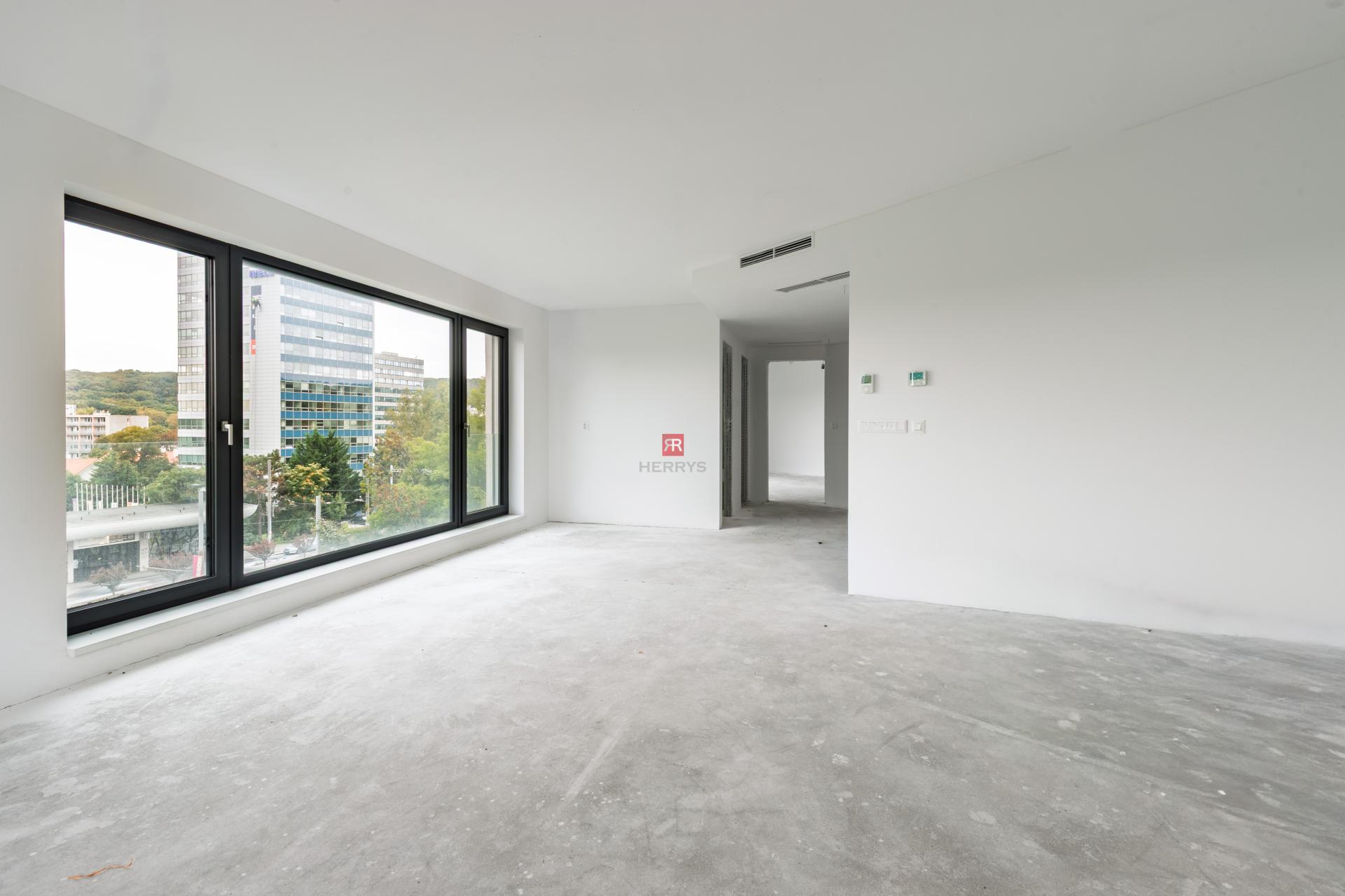 HERRYS – For sale spacious 3-room apartment in premium standard, project K Železnej studienke