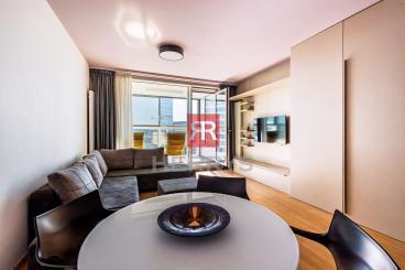 HERRYS - Na predaj slnečný dizajnový 2 izbový byt s parkovaním v Panorama City