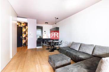 HERRYS - Na predaj slnečný dizajnový 2 izbový byt s parkovaním v Panorama City