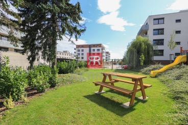 HERRYS - For sale a retail in a residential project POD VINICOU